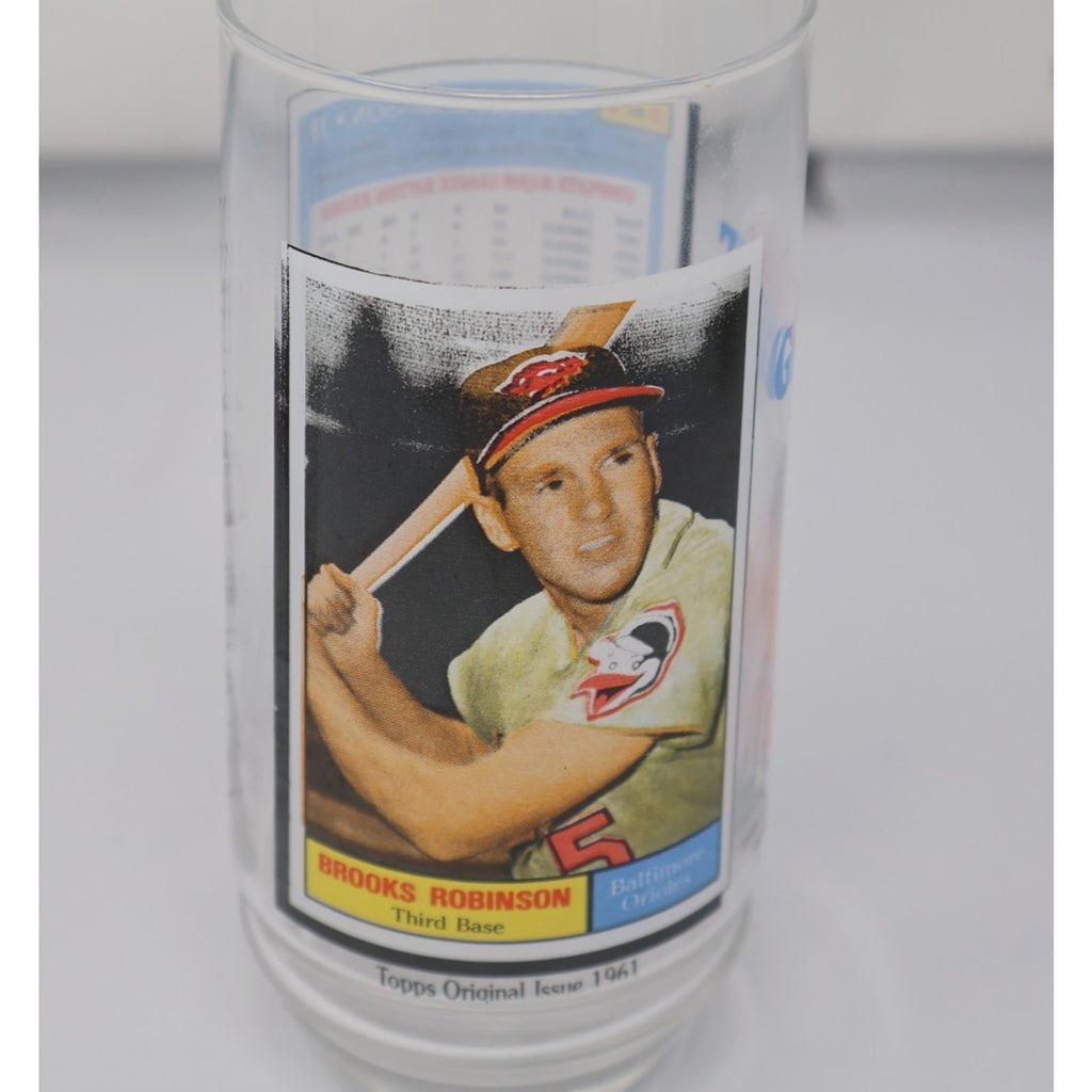 1993 McDonald’s All Time Greatest Team glass tumbler featuring Brooks Robinson baseball artwork
