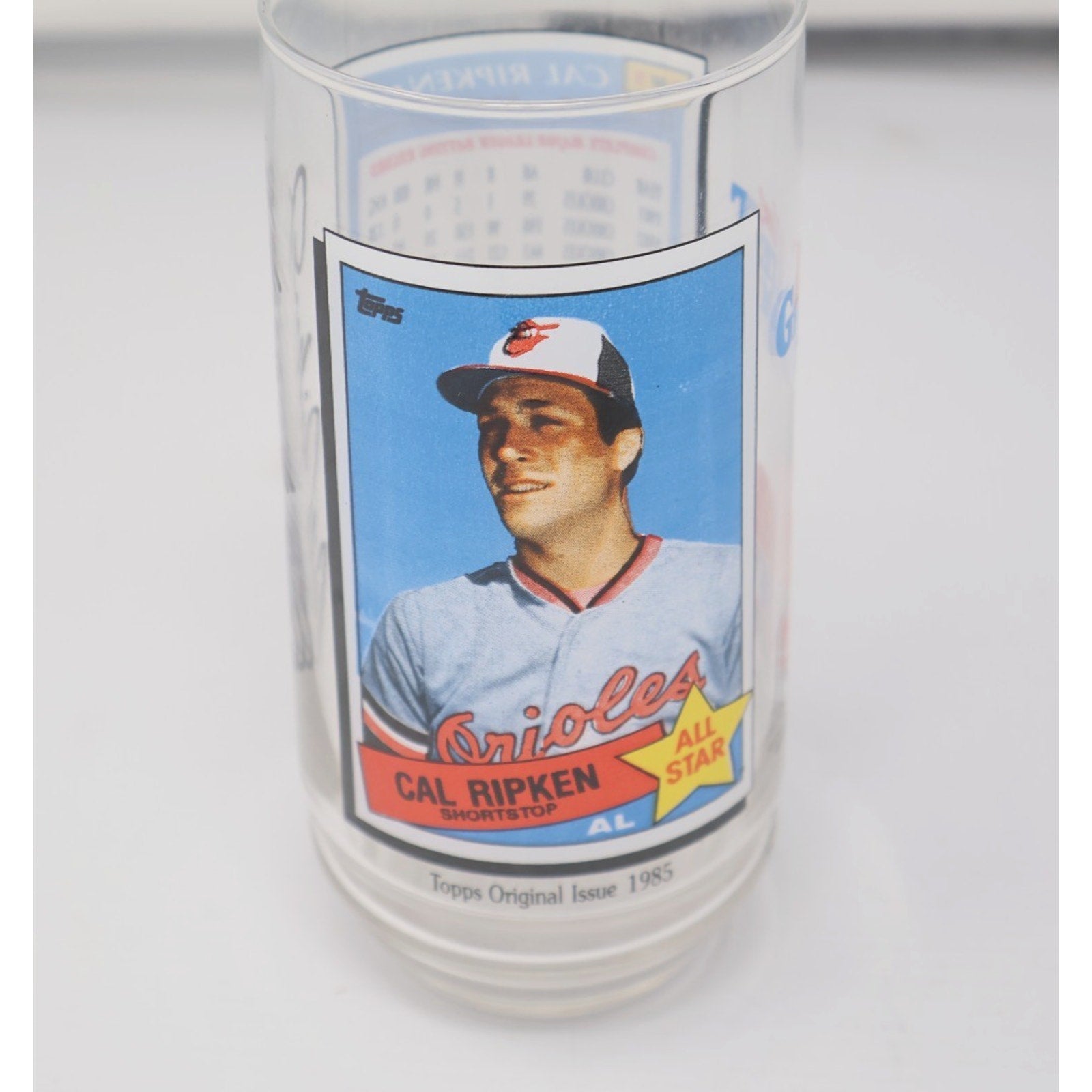 1993 McDonald’s All Time Greatest Team glass tumbler featuring Cal Ripken Jr baseball card artwork