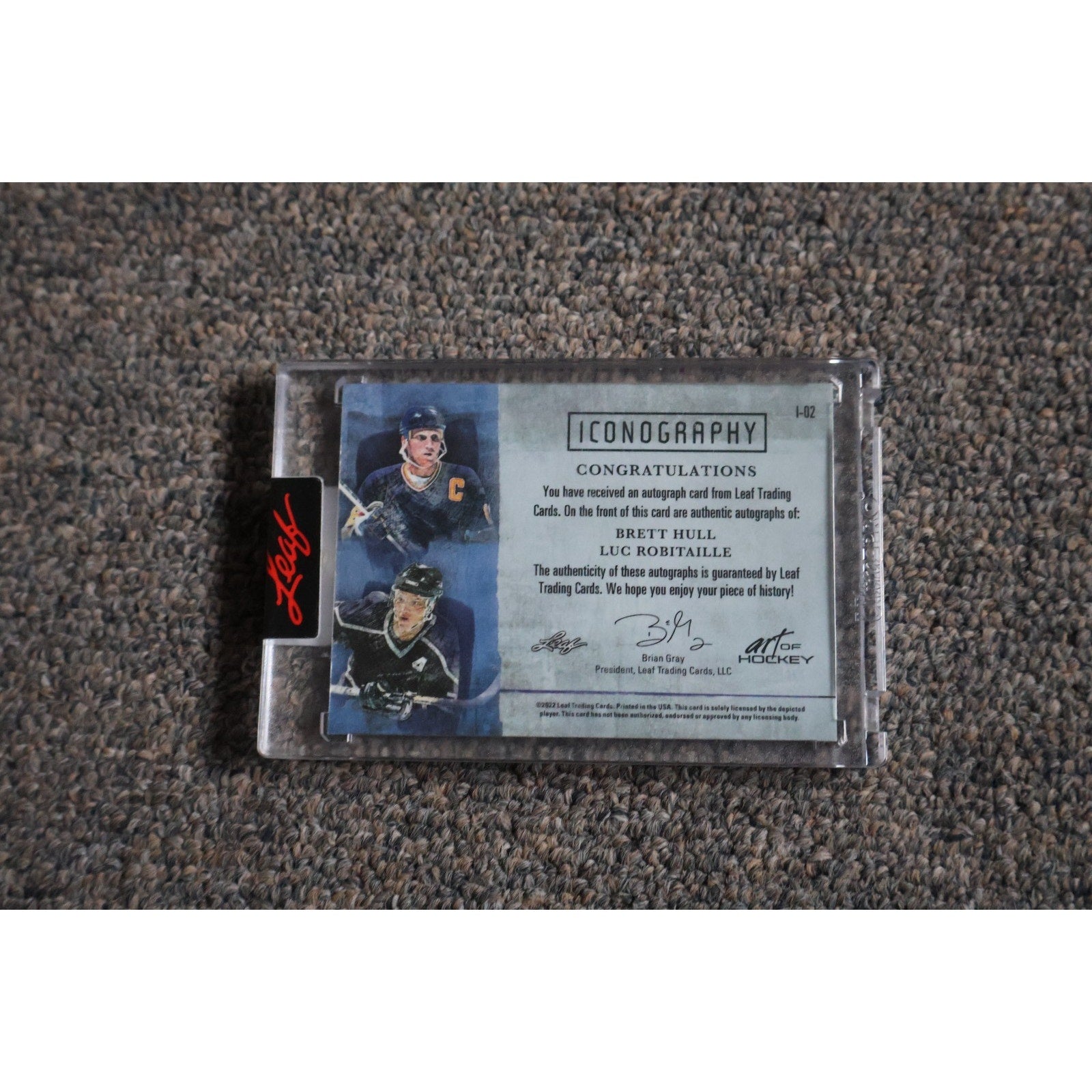 Back view of 2022 Leaf Art of Hockey Brett Hull Luc Robitaille dual auto card collectible