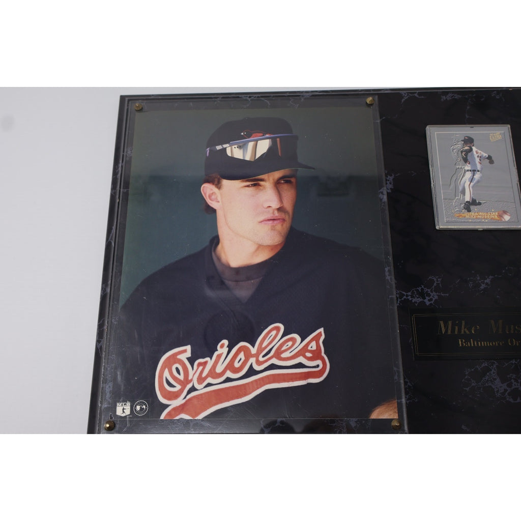 Mike Mussina Baltimore Orioles Wooden Plaque Photo+Baseball Card Great Condition