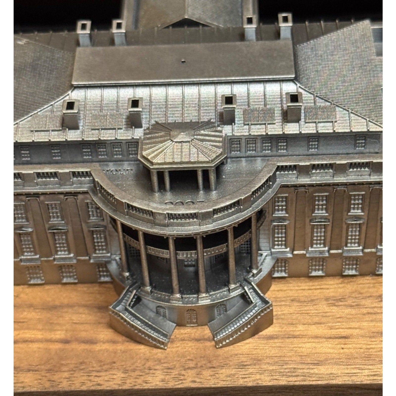 THE WHITE HOUSE 3D 10 Oz Silver Coin 3000 Francs Cameroon 2025