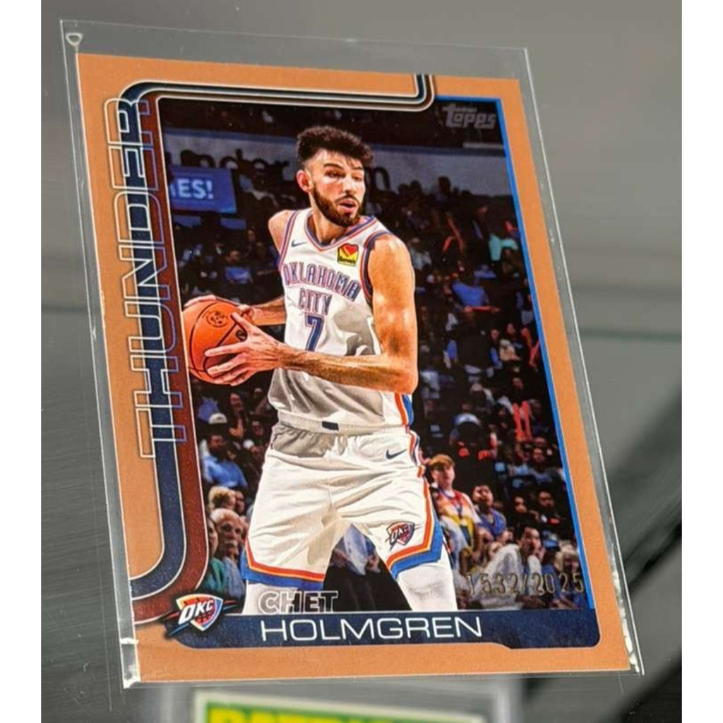 2024-25 Topps Flagship Chet Holmgren Copper Parallel #118 Oklahoma City Thunder basketball card front numbered to 2025