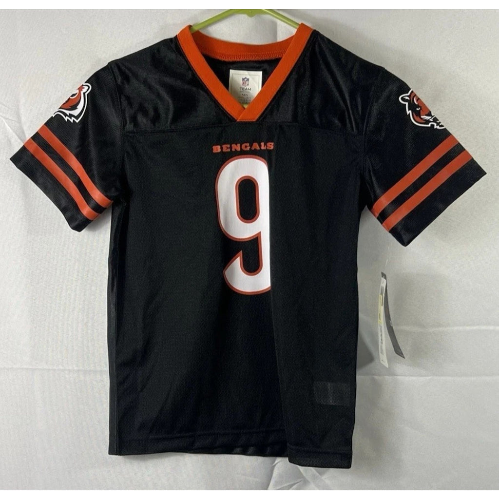Cincinnati Bengals Joe Burrow youth home jersey in black with orange accents and number 9