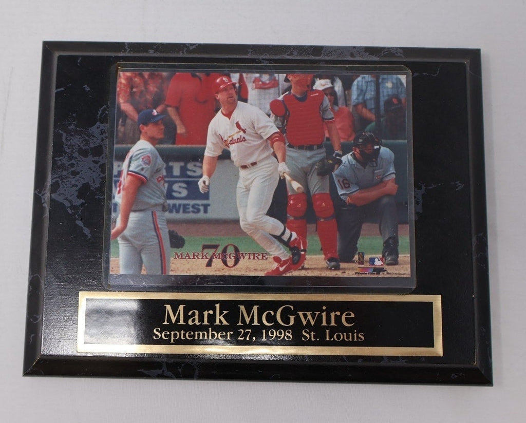Mark McGwire commemorative wood plaque featuring photo of his 70th home run with the St. Louis Cardinals
