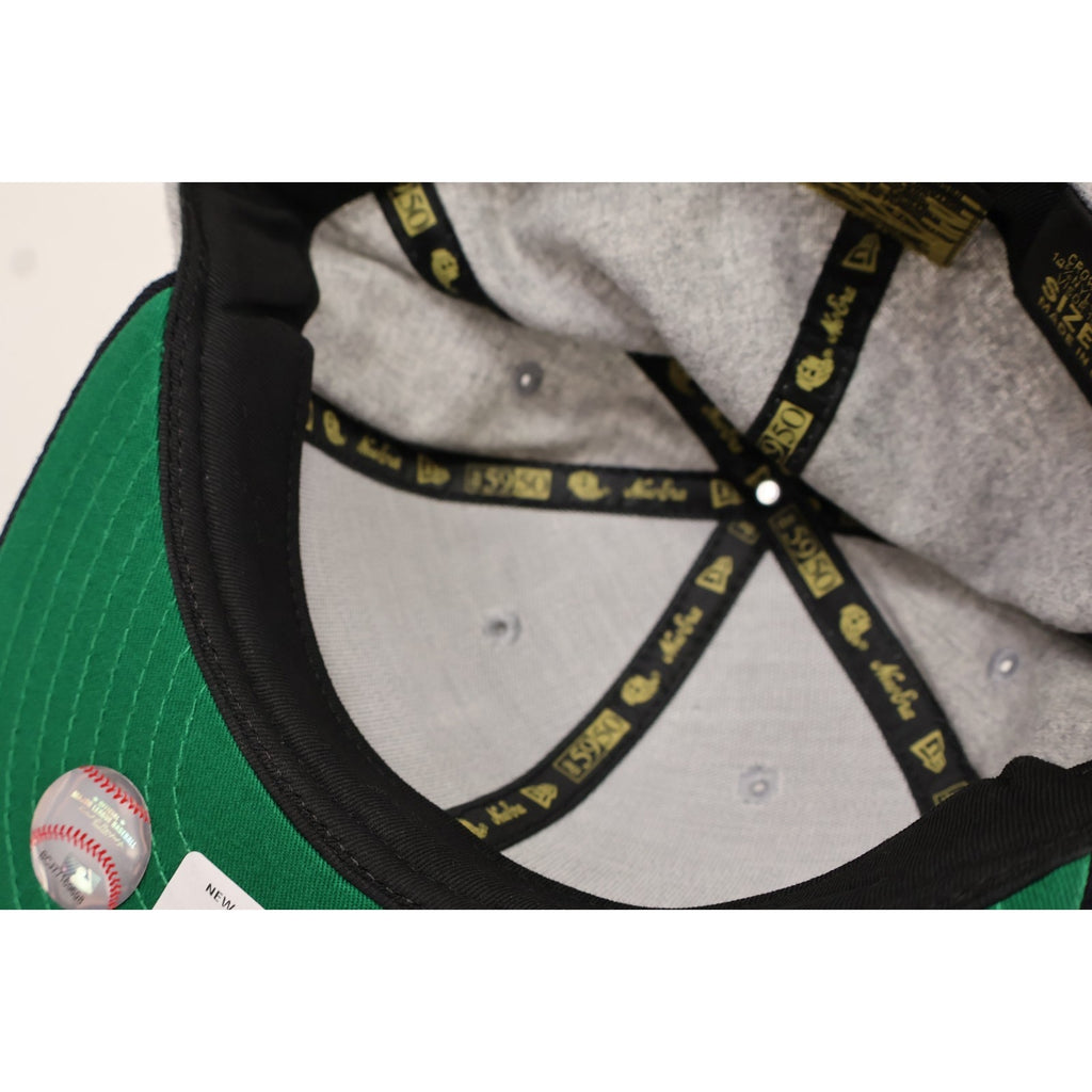 Interior view of New Era 59FIFTY Yankees fitted hat showing size and branding