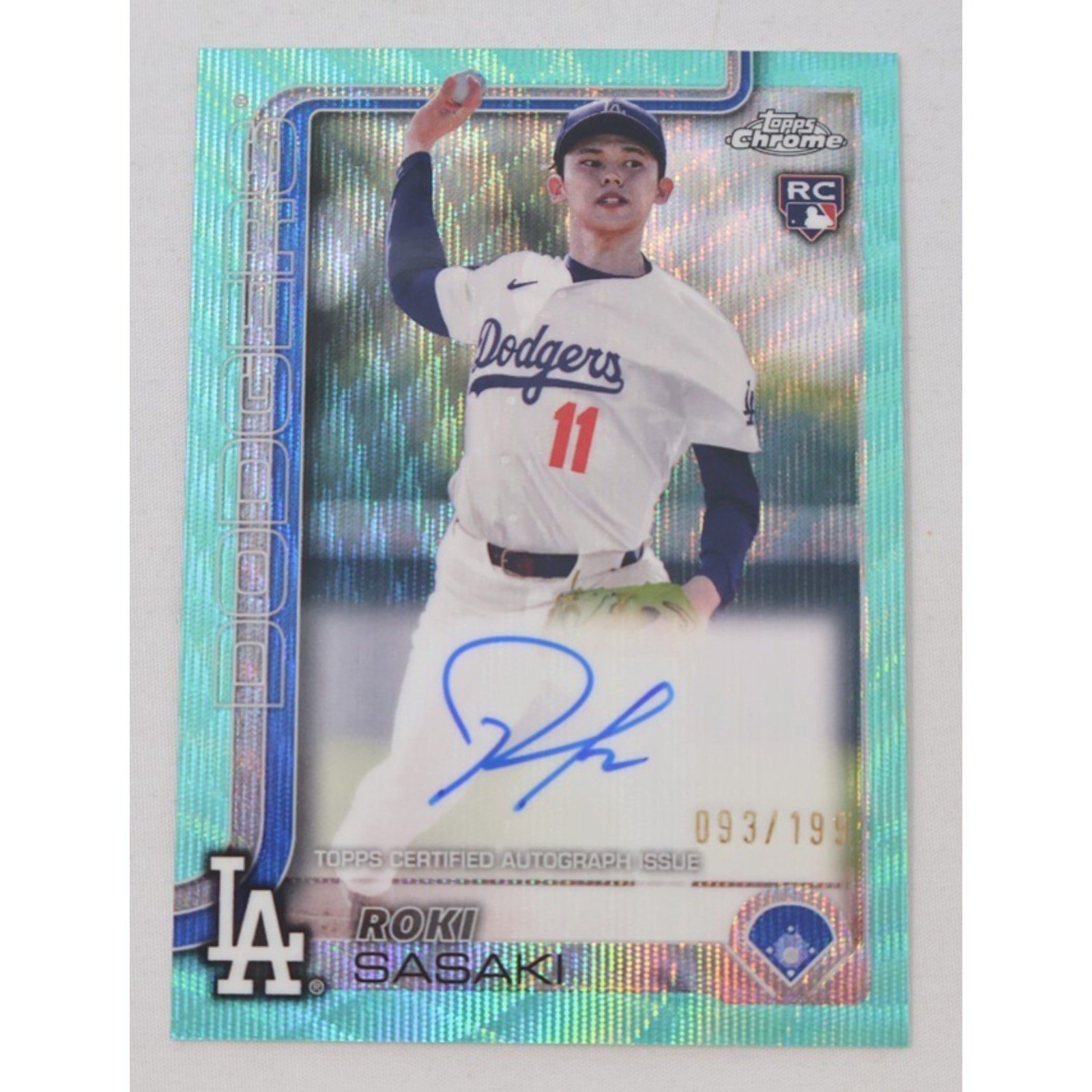 ROKI SASAKI 2025 Topps Chrome Rookie Aqua Wave Refractor Auto RC 93/199 RC Mint