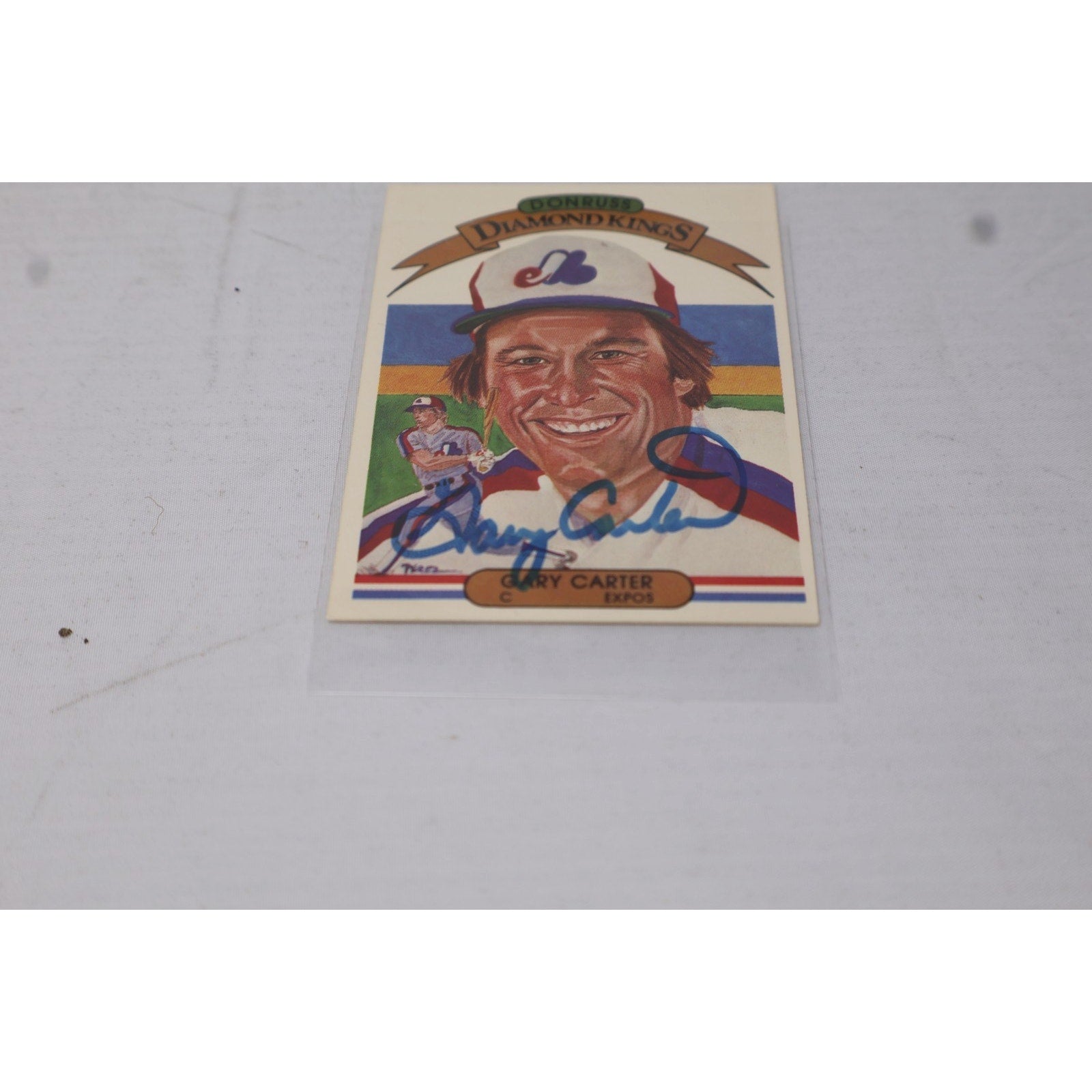 Gary Carter Auto 1982 Donruss Diamond Kings On Card (Not a sticker) Autograph MT