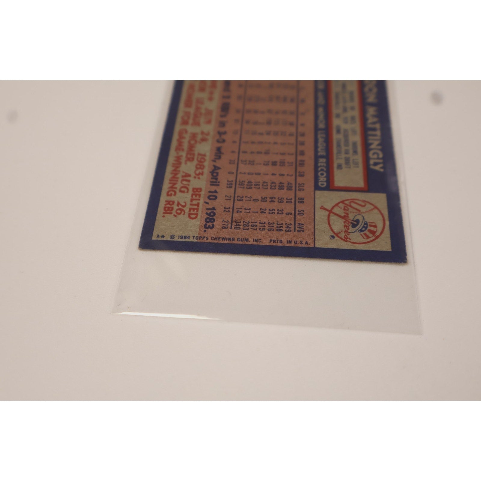 Don Mattingly 1984 Topps #8 (RC) Rookie NM+ New York Yankees