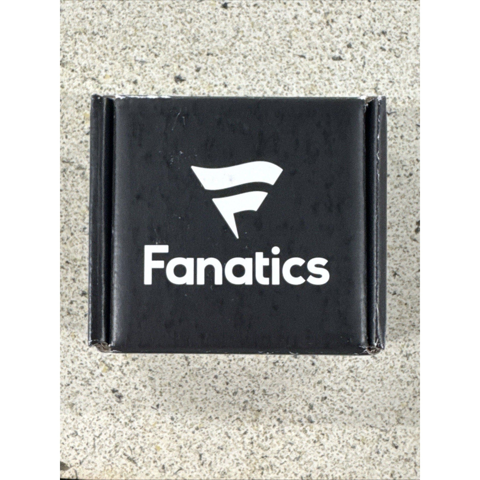 Alex Ovechkin Autographed Fanatics 895 Puck Capitals Limited Edition Auto /895