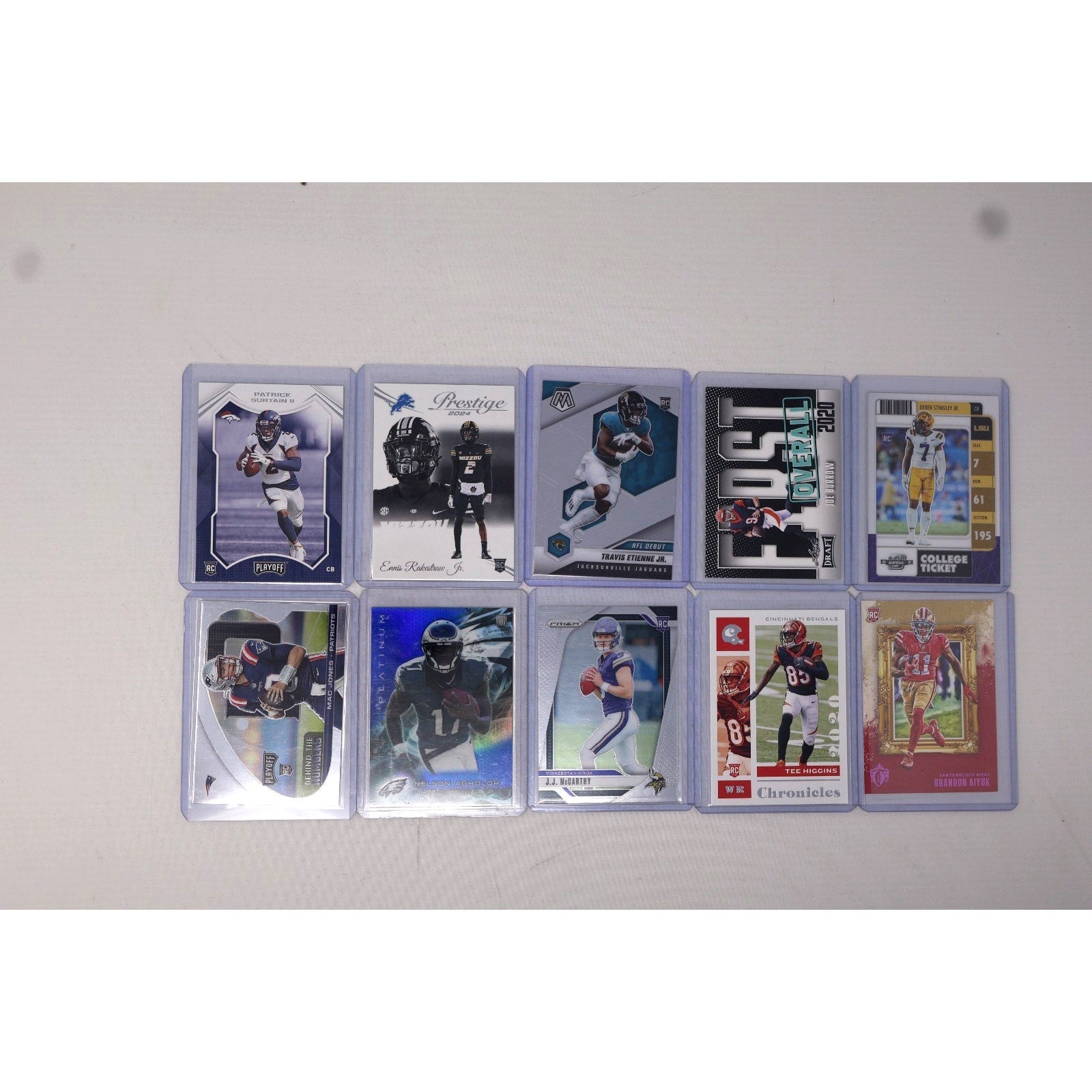 Lot Of 10 Star Rookies Football Cards Mint For $15 Free Shipping Burrow Etienne