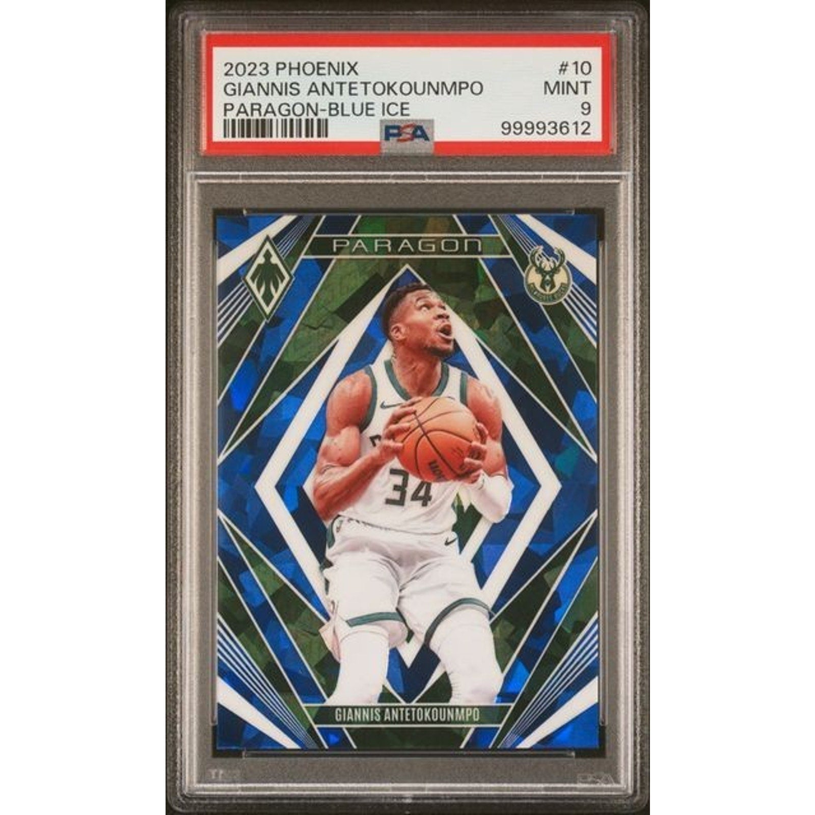 2023 Phoenix Giannis Antetokounmpo Paragon Blue Ice #10 PSA 9 Mint Bucks